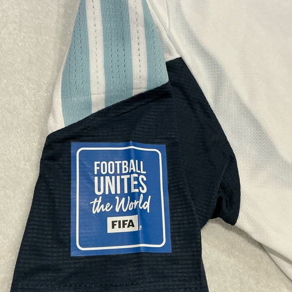 ARGENTINA 2026 ORIGINAL Adidas Training Soccer Jersey FIFA World Cup Size XL - Picture 7 of 11